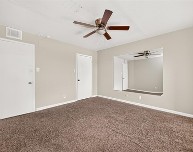 206 Plaza Verde Drive - Photo Thumbnail 39