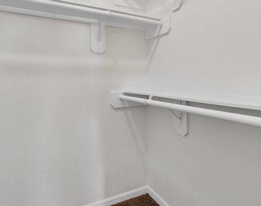 7013 Saint Augustine Street - Photo Thumbnail 26