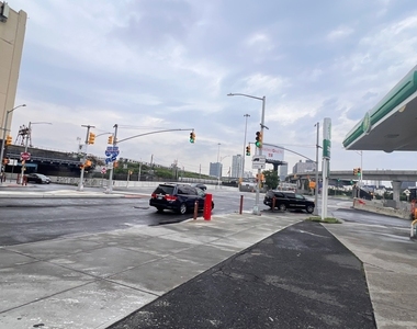 133-19 97 Avenue - Photo Thumbnail 28