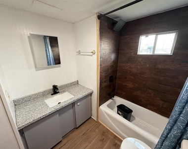 4514 W Cedar Bayou Lynchburg Road - Photo Thumbnail 11