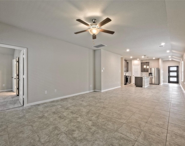 17502 Rosette Grass Drive - Photo Thumbnail 10