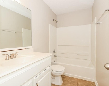 4723 Comal River Loop - Photo Thumbnail 13