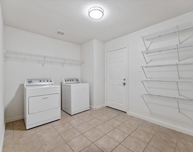 21335 Bella Dulce Court - Photo Thumbnail 16