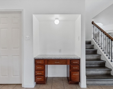 21335 Bella Dulce Court - Photo Thumbnail 9