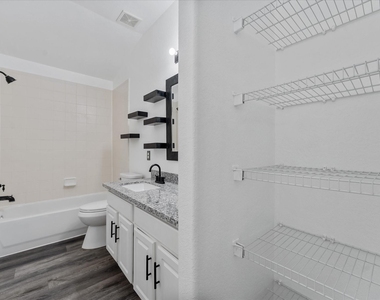 21335 Bella Dulce Court - Photo Thumbnail 23