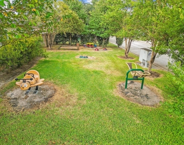 21335 Bella Dulce Court - Photo Thumbnail 30
