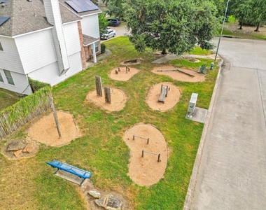 21335 Bella Dulce Court - Photo Thumbnail 31