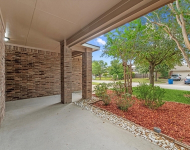 21335 Bella Dulce Court - Photo Thumbnail 3