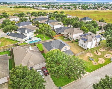 21335 Bella Dulce Court - Photo Thumbnail 28
