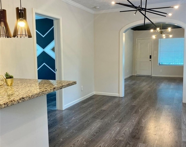 3427 Hadley Street - Photo Thumbnail 17