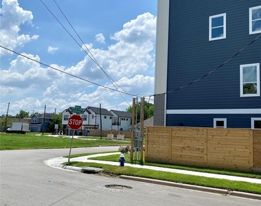 3427 Hadley Street - Photo Thumbnail 32