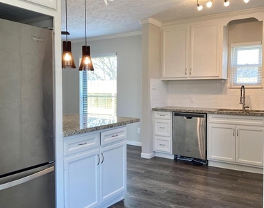 3427 Hadley Street - Photo Thumbnail 16