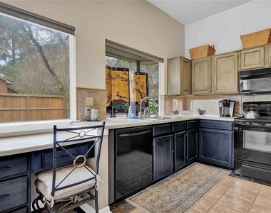 4114 Meadowgold Lane - Photo Thumbnail 2