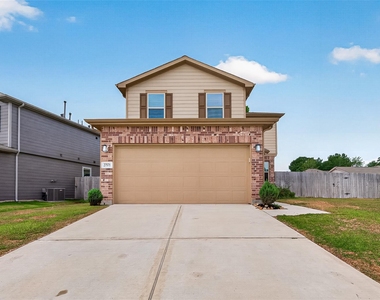 27571 Bello Bend Lane - Photo Thumbnail 2