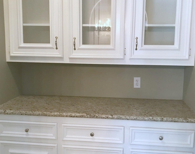 11514 Aspenway Drive - Photo Thumbnail 7
