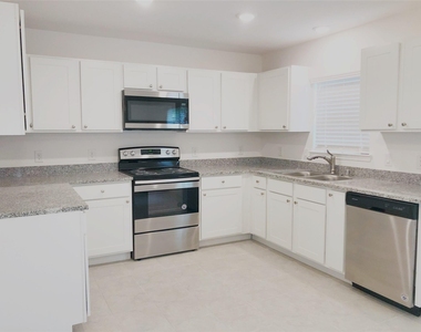 491 Mesquite - Photo Thumbnail 5