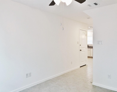 491 Mesquite - Photo Thumbnail 2