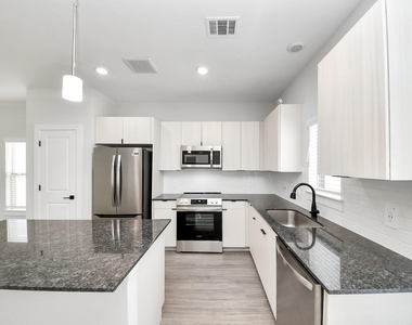 7711 Longmire Road - Photo Thumbnail 9