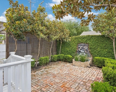 801 Walton Street - Photo Thumbnail 37