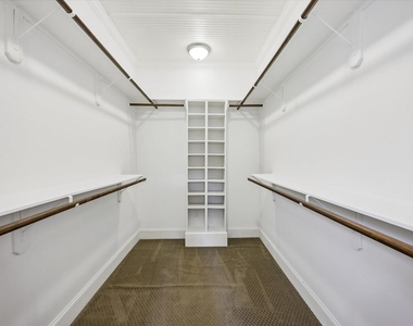 801 Walton Street - Photo Thumbnail 32