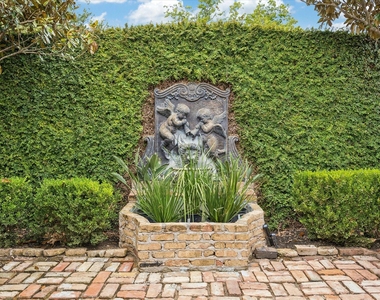 801 Walton Street - Photo Thumbnail 40