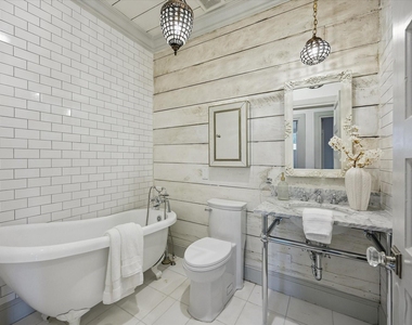 801 Walton Street - Photo Thumbnail 34