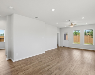 21623 Lotus Elm Street - Photo Thumbnail 8