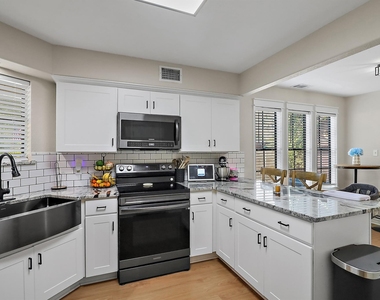 17502 Port O Call Street - Photo Thumbnail 11