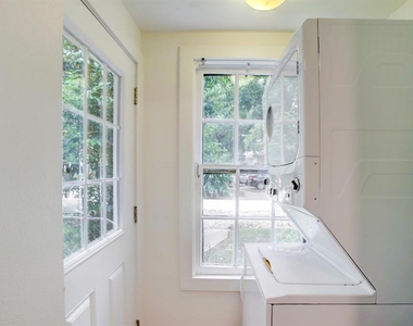 923 Damon Court - Photo Thumbnail 7