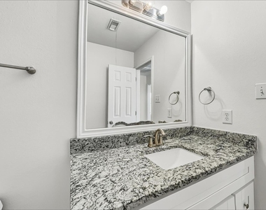 8339 Loetsch Ridge Way - Photo Thumbnail 14