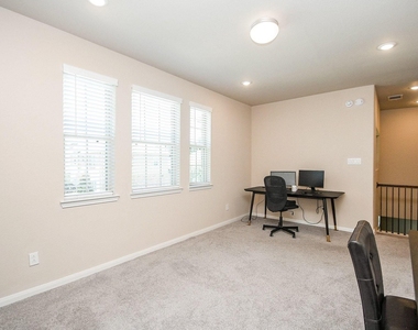 21024 Bracer Street - Photo Thumbnail 24
