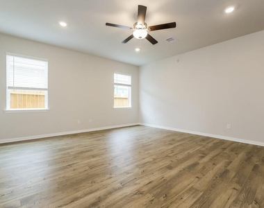 16435 Honeysuckle Hill Drive - Photo Thumbnail 1