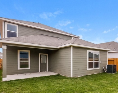 16435 Honeysuckle Hill Drive - Photo Thumbnail 13
