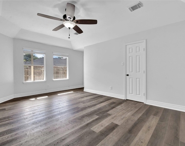 12927 Cascadia Knoll Court - Photo Thumbnail 22