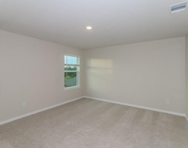 7646 Tipton Meadow Way - Photo Thumbnail 11