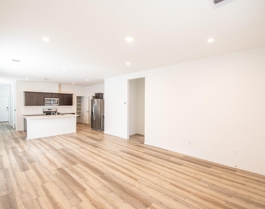 12210 River Laurel Drive - Photo Thumbnail 6