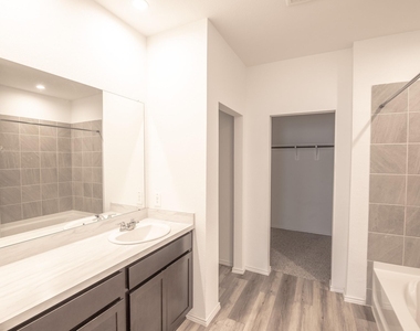12210 River Laurel Drive - Photo Thumbnail 8