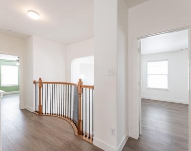 25951 Ravenside Drive - Photo Thumbnail 36