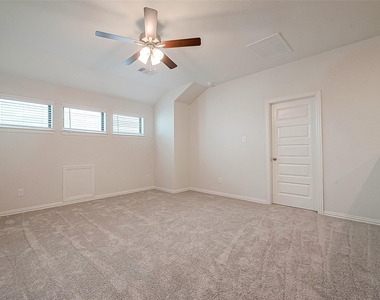 27838 Western Creek Court - Photo Thumbnail 29