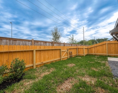 27838 Western Creek Court - Photo Thumbnail 44