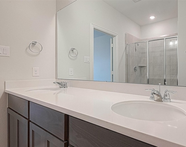 27838 Western Creek Court - Photo Thumbnail 39