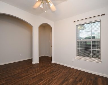 21134 Normand Meadows Lane - Photo Thumbnail 6