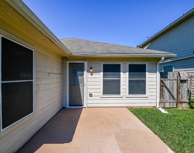 21134 Normand Meadows Lane - Photo Thumbnail 36