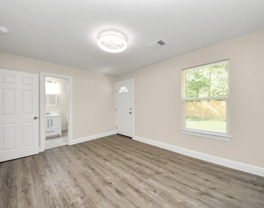 7066 Villa Street - Photo Thumbnail 6