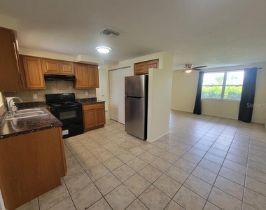 6207 Ohio Avenue - Photo Thumbnail 4
