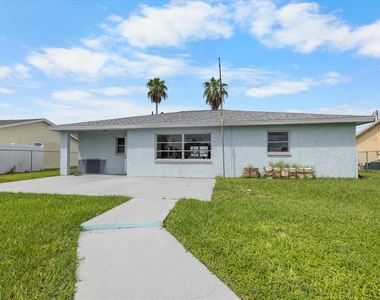 4284 Columbus Drive - Photo Thumbnail 18