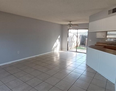 6120 Georgia Avenue - Photo Thumbnail 12