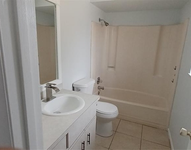 6120 Georgia Avenue - Photo Thumbnail 14