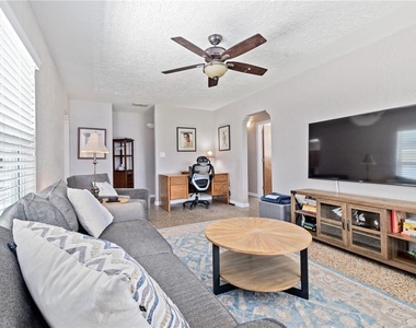4122 W Gray Street - Photo Thumbnail 1