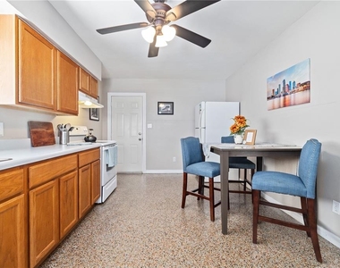 4122 W Gray Street - Photo Thumbnail 15